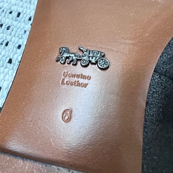 Coach floral stud Mary Janes - Picture 7 of 9